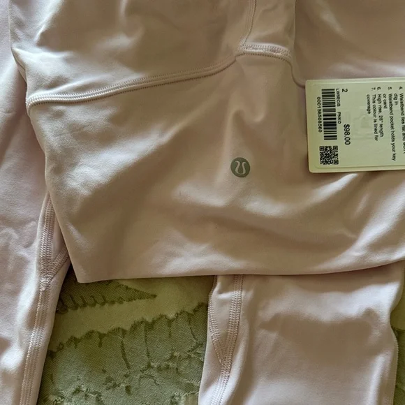 Lululemon Pink Organza Align HR Pants - Picture 6 of 6